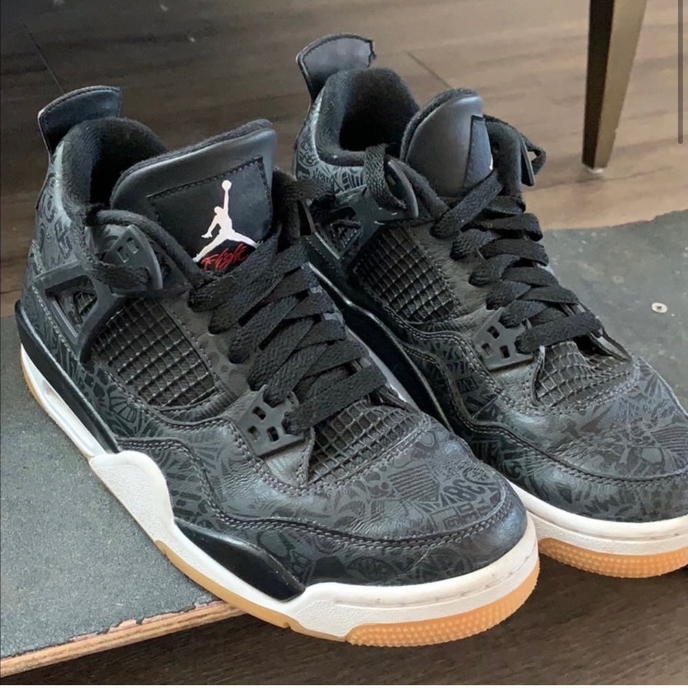 Jordan 4 retro